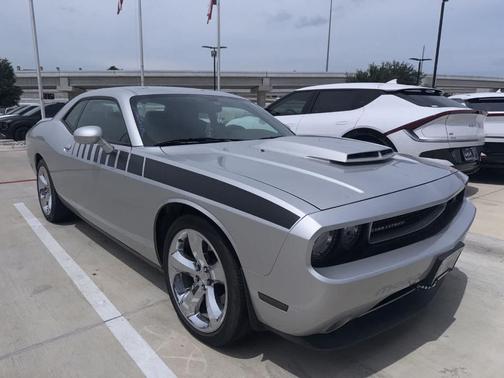 Bright Silver Metallic 2012 Dodge Challenger R/T Plus