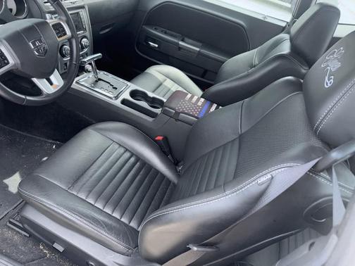 Bright Silver Metallic 2012 Dodge Challenger R/T Plus