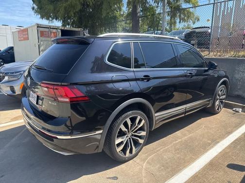 2020 Volkswagen Tiguan 2.0T SEL Premium R-Line