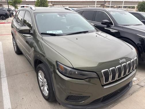 Olive Green Pearlcoat 2021 Jeep Cherokee Latitude