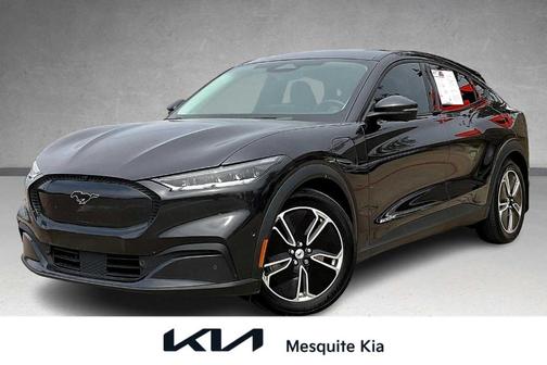 2022 Ford Mustang Mach-E Select