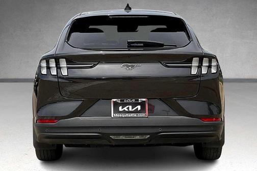 2022 Ford Mustang Mach-E Select