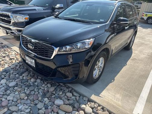 2020 Kia Sorento LX