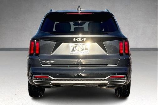 2023 Kia Sorento S