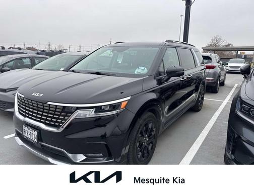 2022 Kia Carnival SX