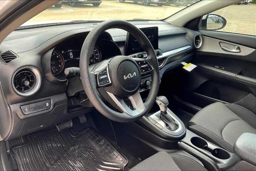 2024 Kia Forte LX