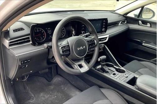 2022 Kia K5 LXS