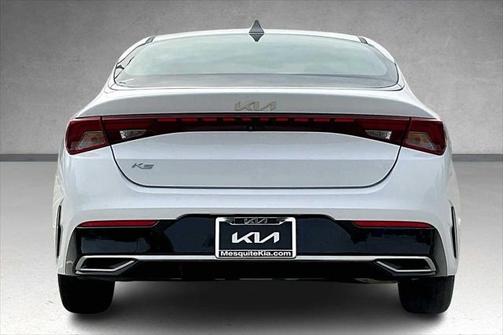 2022 Kia K5 LXS