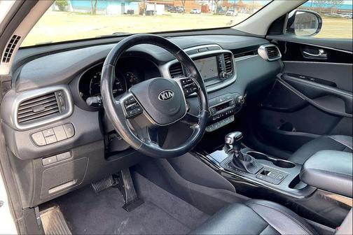 2019 Kia Sorento SX