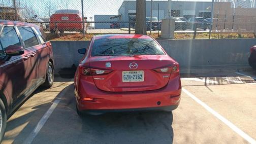 2016 Mazda Mazda3 i Sport