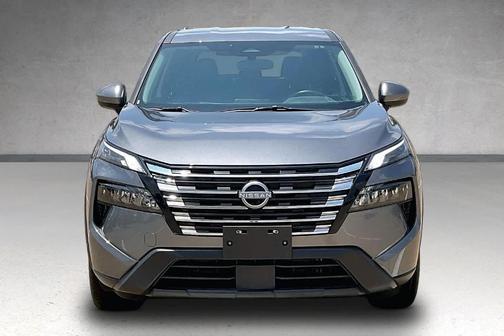 Gun Metallic 2025 Nissan Rogue SV