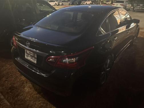 2017 Nissan Altima 2.5 SR