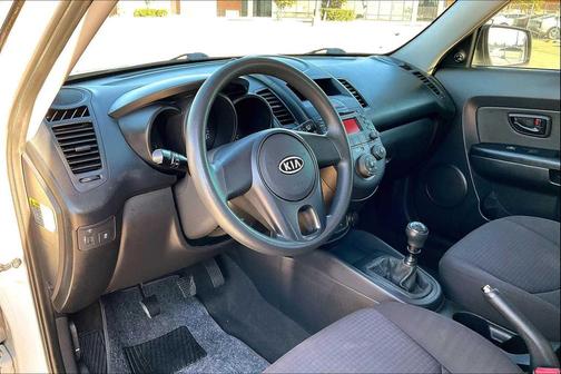 2011 Kia Soul Base