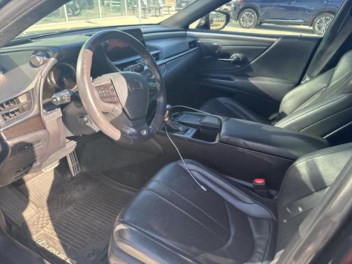 2019 Lexus ES 350 F Sport