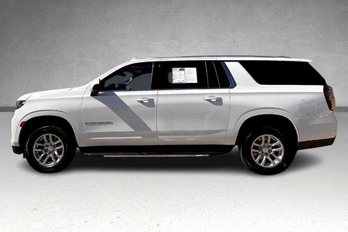 2023 Chevrolet Suburban LT