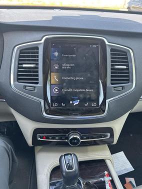 2019 Volvo XC90 T6 Momentum