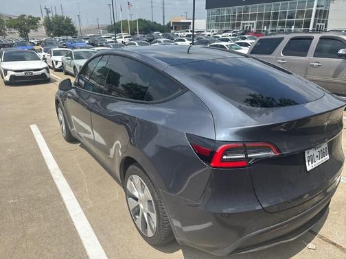 Silver 2021 Tesla Model Y Long Range