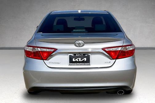 Celestial Silver Metallic 2017 Toyota Camry XLE