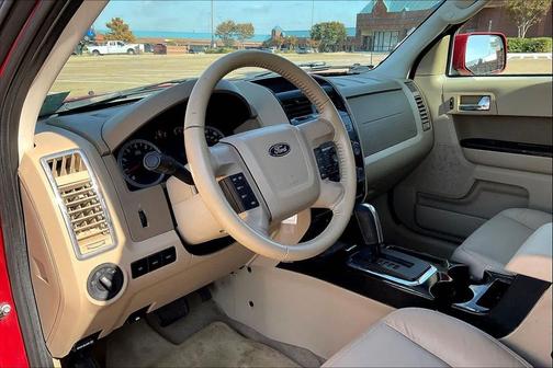 2010 Ford Escape Limited