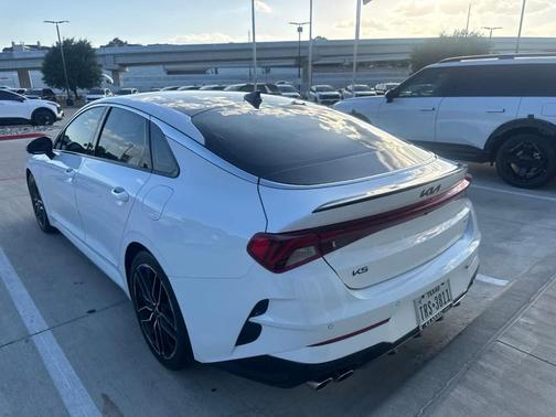 Glacial White Pearl 2024 Kia K5 GT