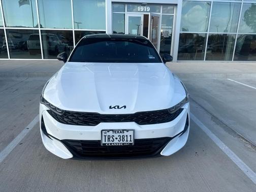 Glacial White Pearl 2024 Kia K5 GT