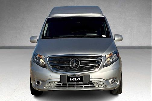 2018 Mercedes-Benz Metris Base
