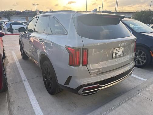 2023 Kia Sorento SX