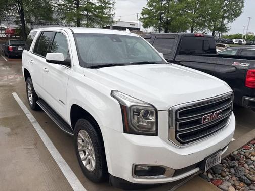 Summit White 2017 GMC Yukon SLT