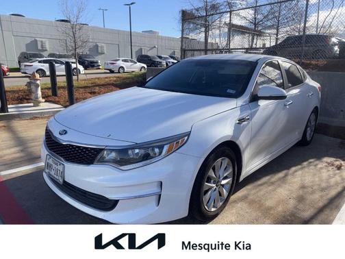 2018 Kia Optima LX