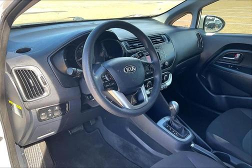 2016 Kia Rio LX
