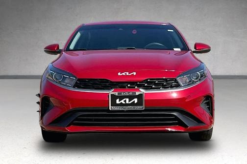 Currant Red 2023 Kia Forte LXS