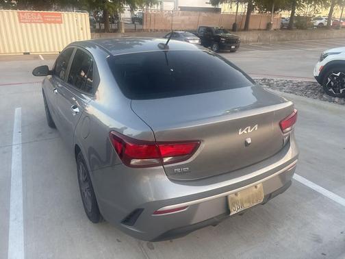 2022 Kia Rio S