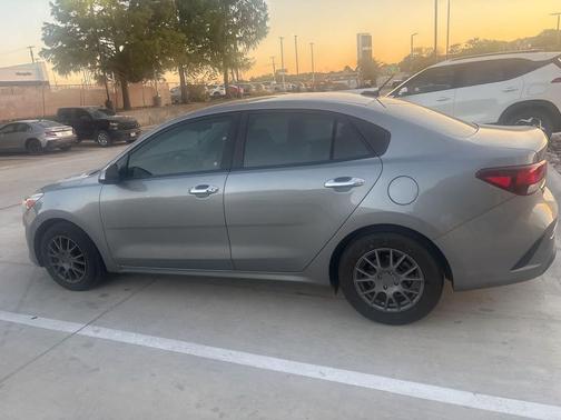 2022 Kia Rio S