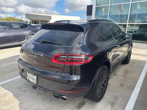 2018 Porsche Macan S