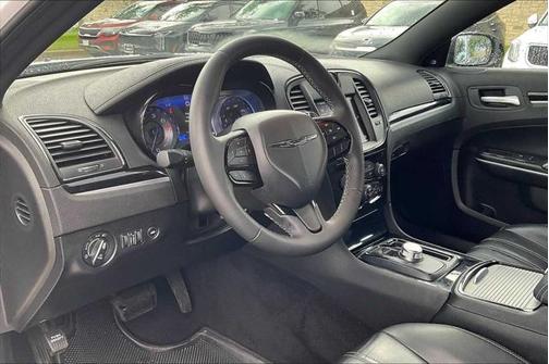 2023 Chrysler 300 S