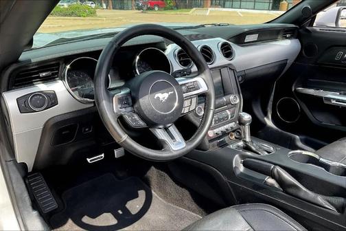 2017 Ford Mustang EcoBoost Premium