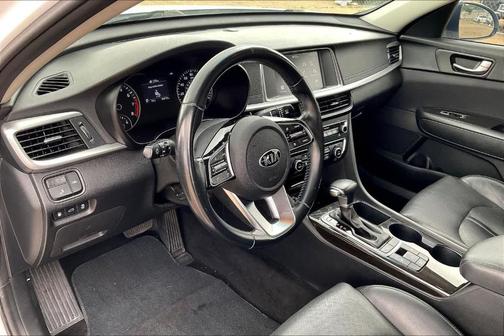Snow White Pearl 2019 Kia Optima EX