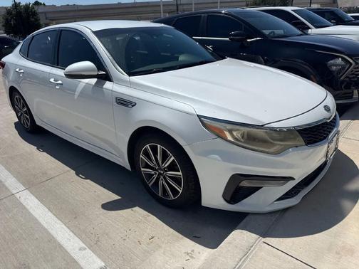 Snow White Pearl 2019 Kia Optima EX
