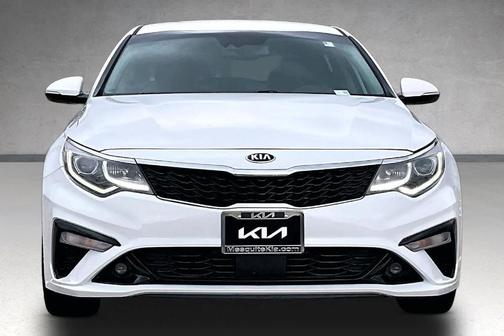 Snow White Pearl 2019 Kia Optima EX