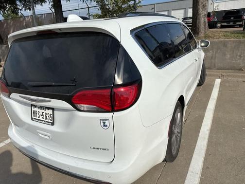 2019 Chrysler Pacifica Limited