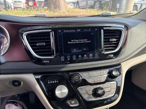 2019 Chrysler Pacifica Limited