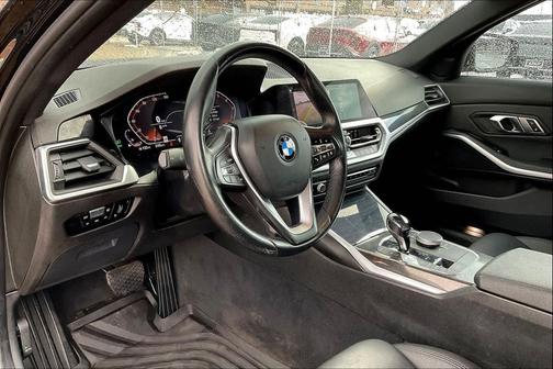 2020 BMW 330 i xDrive