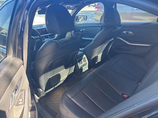2020 BMW 330 i xDrive