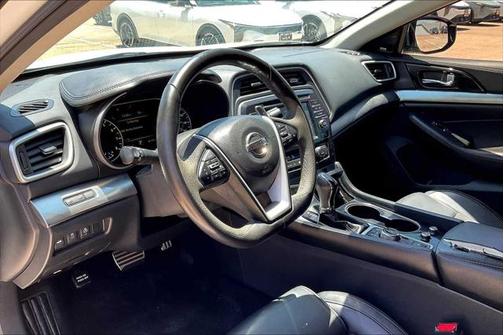 2017 Nissan Maxima 3.5 SR