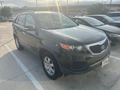 2011 Kia Sorento LX