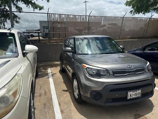 Titanium Gray 2019 Kia Soul Base