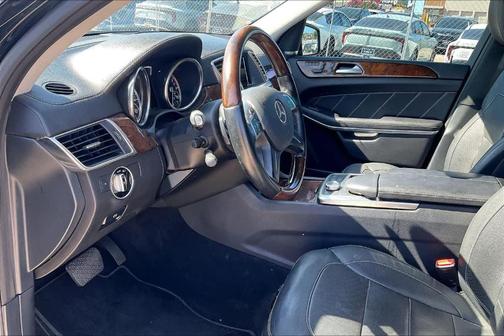 Black 2014 Mercedes-Benz GL-Class GL 550 4MATIC