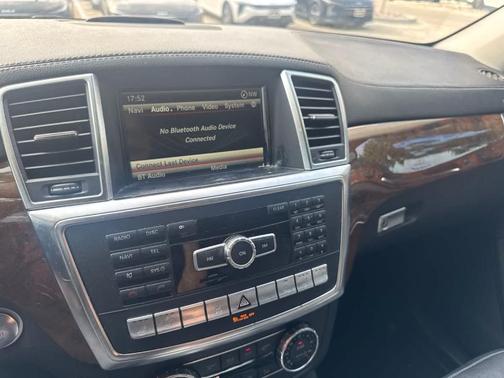 Black 2014 Mercedes-Benz GL-Class GL 550 4MATIC