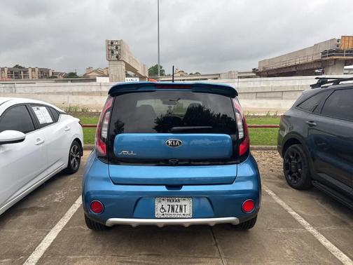 2018 Kia Soul +