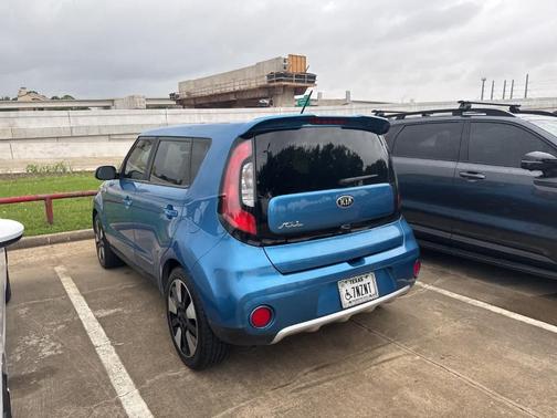2018 Kia Soul +